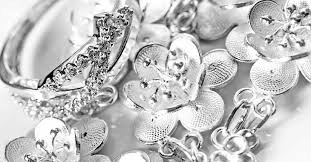 Detalles en plata